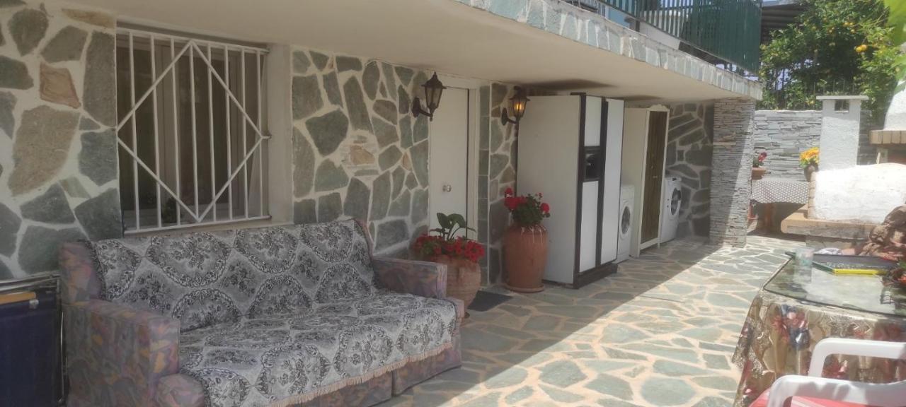 阿特米达Shley House 1公寓 外观 照片